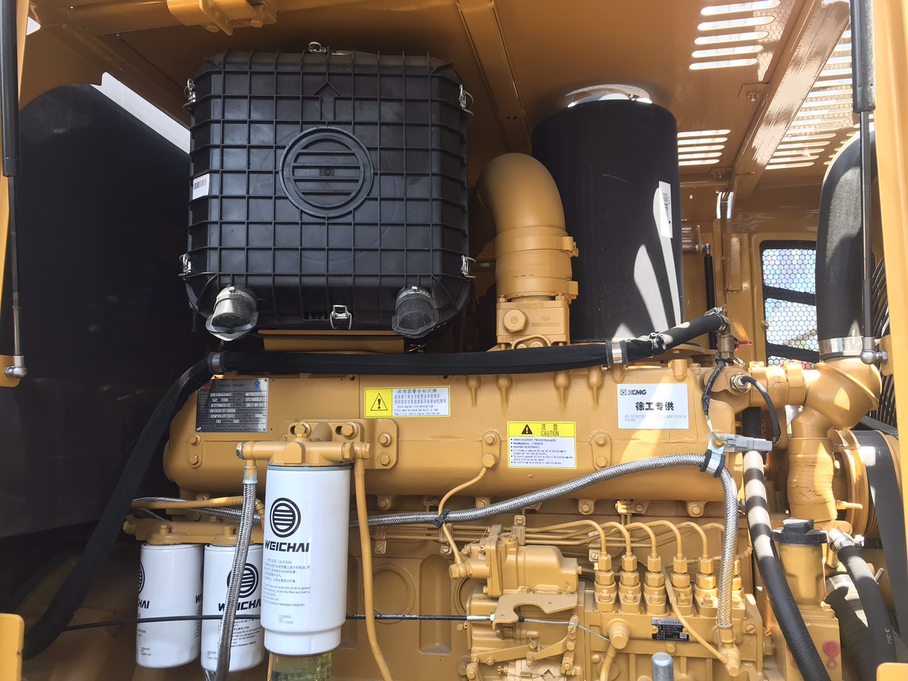 Máy xúc lật XCMG LW500KN